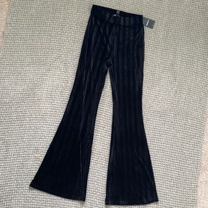 Forever 21 – Long Black Velvet Pants